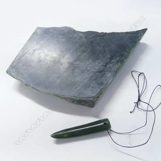 2 PCES GREENSTONE; PENDANT + PIECE 95x120x20mm