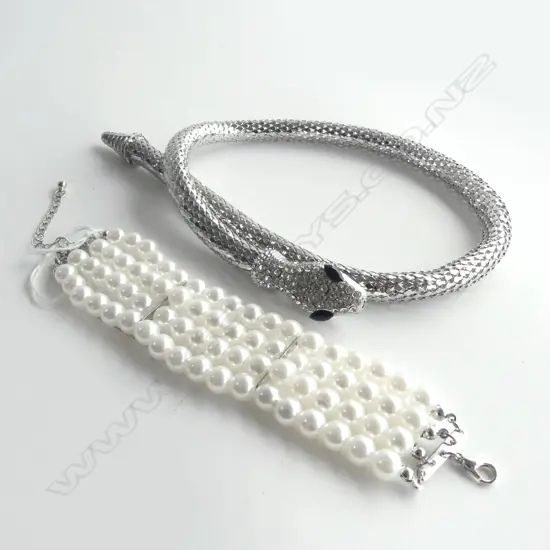 2 PC COSTUME JEWELLERY; SILVER COLOUR & DIAMANTE SNAKE CHOKER w MAGNETIC CLASP,  & PEARL LOOK BRACELET