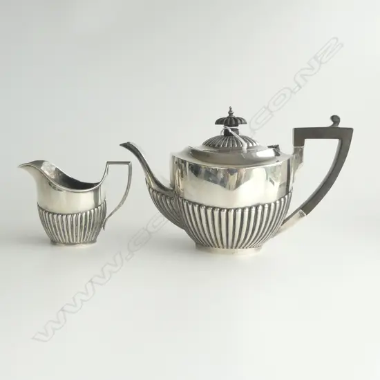 EDWARDIAN SILVER TEAPOT & CREAM JUG half lobed body Sheffield 1907 508gms