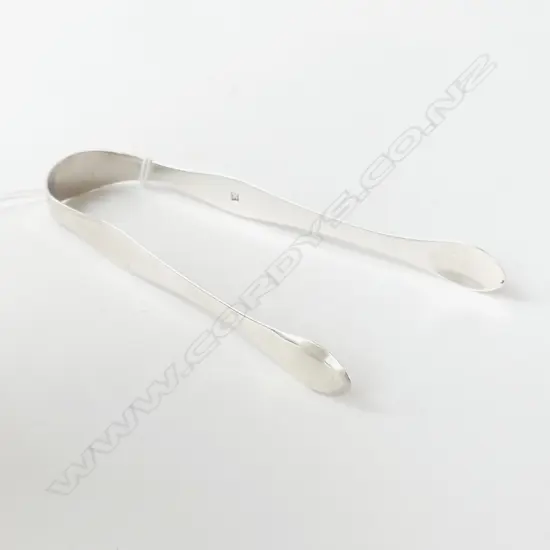 GEORGIAN STG SILVER SUGAR TONGS LONDON 1814, L.140MM