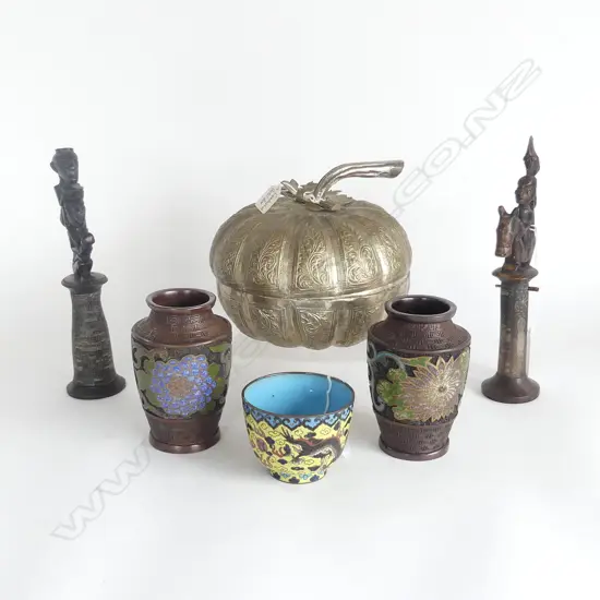 6 ORIENTAL PCES; METAL BETEL BOX, 3 CLOISONNE, 2 CARVED WOODEN INDONESIAN CALENDAR MEDICINE CONTAINERS H.220mm