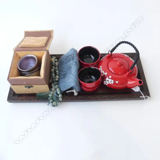 CARVED WOODEN TRAY 495x205mm, TEAPOT & CUPS ETC