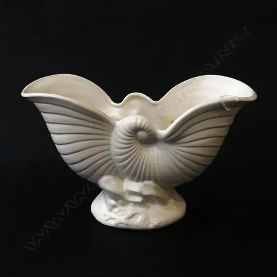 WHITE CROWN LYNN NAUTILUS VASE W.295mm