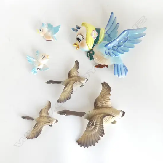 2 JAPANESE SETS OF 3 FLYING WALL BIRDS; 3 NORCREST GEESE H.185mm, 3 BLUE BIRDS W.200mm