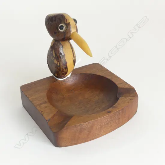 NUT BIRD ASHTRAY IN THE STYLE OF HENRY HOWELL H100MM