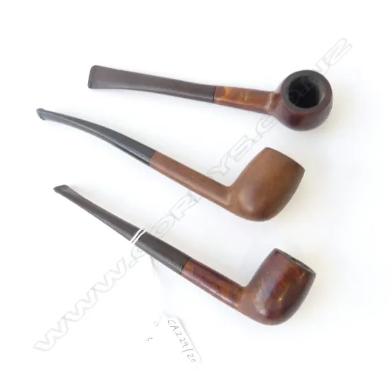 THREE BRIAR PIPES – ST. CLAUDE FRANCE, WING COMMANDER LONDON, ETC, L.150MM-160MM