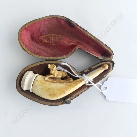 CASED MEERSCHAUM PIPE WITH BONE MOUTH PIECE CARVED DOG L100MM