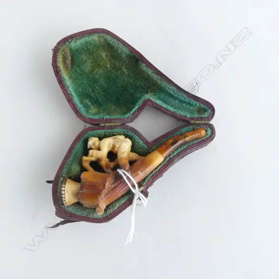 CASED MEERSCHUAM PIPE  CARVED MAN FIGURE L100MM