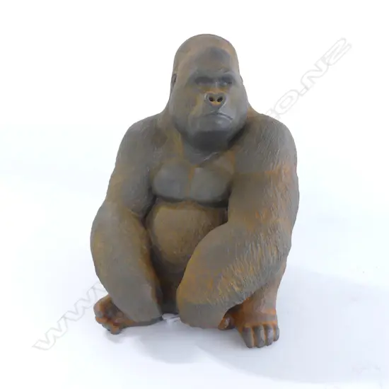 HEAVY RESIN GORILLA w. METAL FINISH H.115mm
