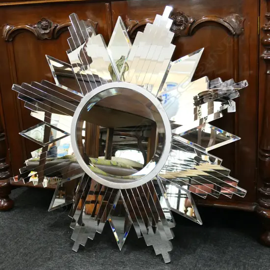 DECO STYLE STAR MIRROR (SOME BREAKS) 840mm dia