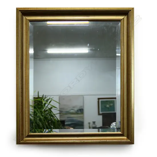 GILT FRAMED MIRROR 610x505mm