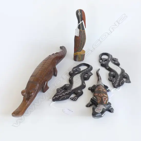 5 ABORIGINAL WOODEN SCULPTURES, 3 GECKOS, 1 CROCODILE (L.560MM) &  BIRD
