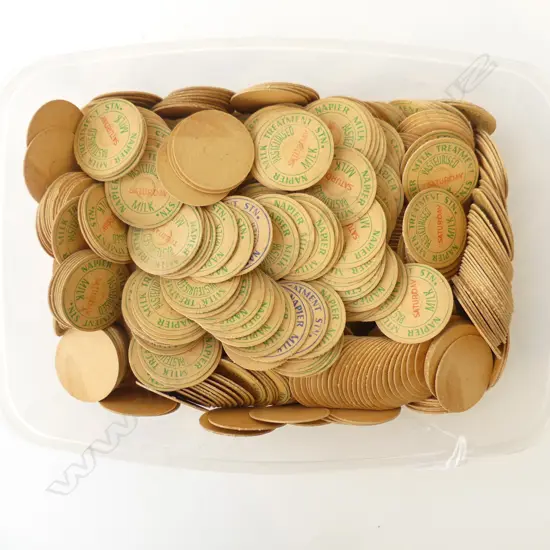 LARGE QUANTITY OF VINTAGE NAPIER NZ MILK TOKENS