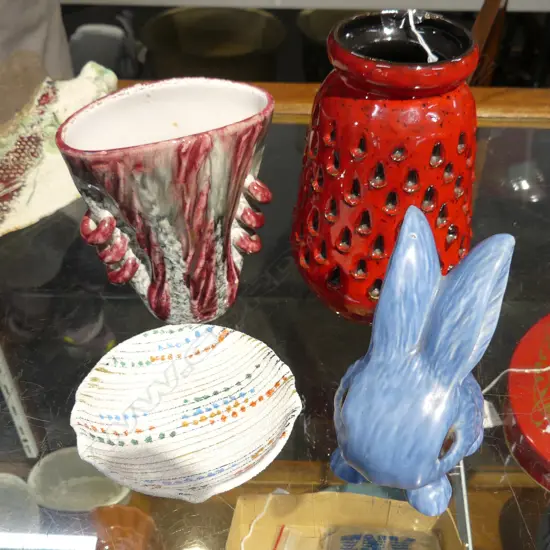 3 RETRO ITALIAN CERAMICS H.195mm + BLUE SYLVAC BUNNY H.150mm