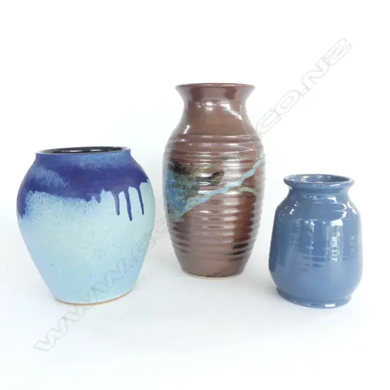 3 NZ STUDIO POTTERY VASES  1 M OGILVIE H150MM 190 & 270MM
