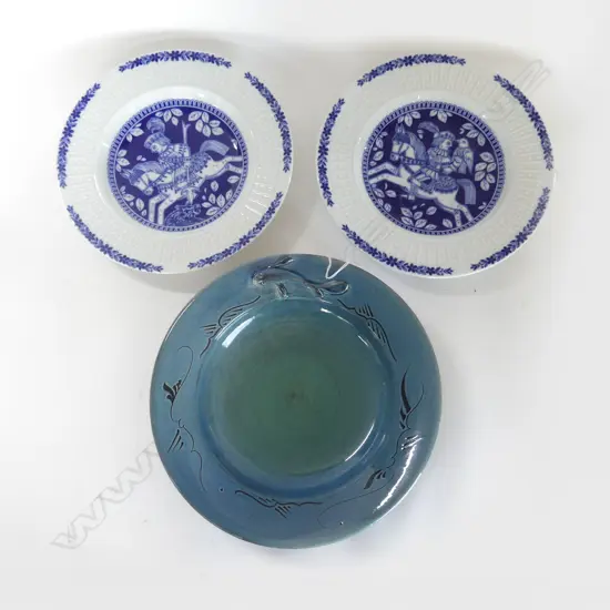 JOHN ANDERSON PUKAWA BAY STUDIO POTTERY BOWL 320mm dia + 2 ARZBERG PLATES 290mm dia