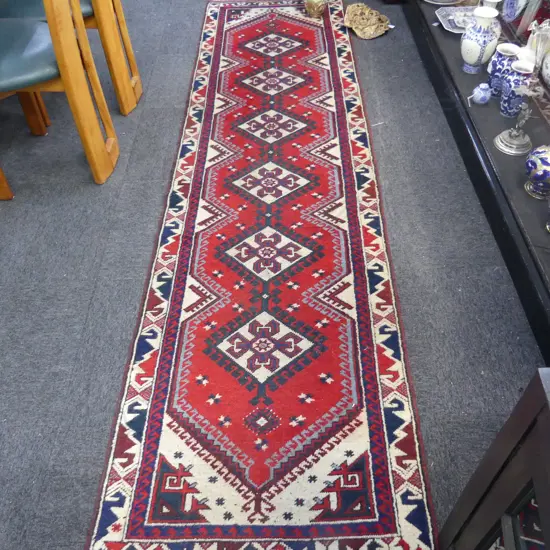 HAND KNOTTED WOOL PILE RUNNER 3000x780mm