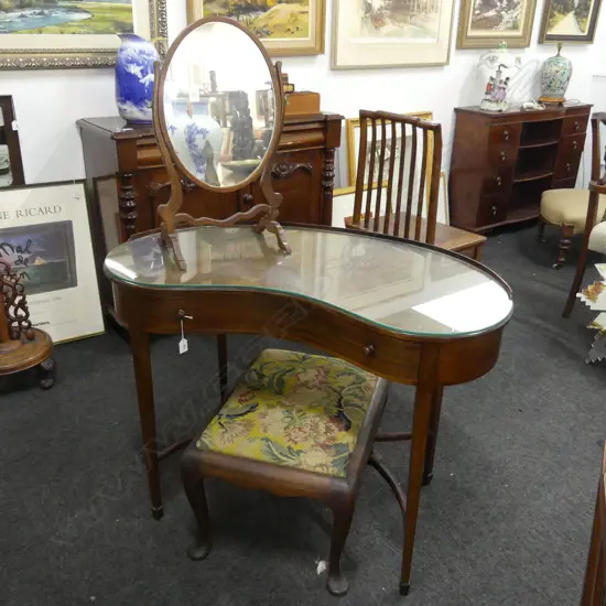 MAHOGANY KIDNEY SHAPED DRESSING TABLE W.1030mm, MIRROR & STOOL