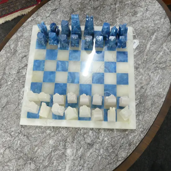 BLUE & WHITE ONYX CHESS SET 360x360mm
