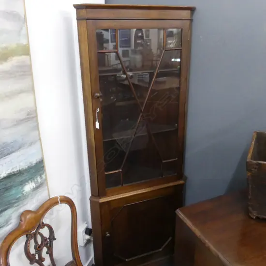 GLAZED CORNER CABINET H.1710mm