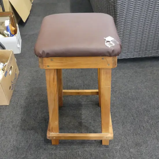 KAURI STOOL H.720mm
