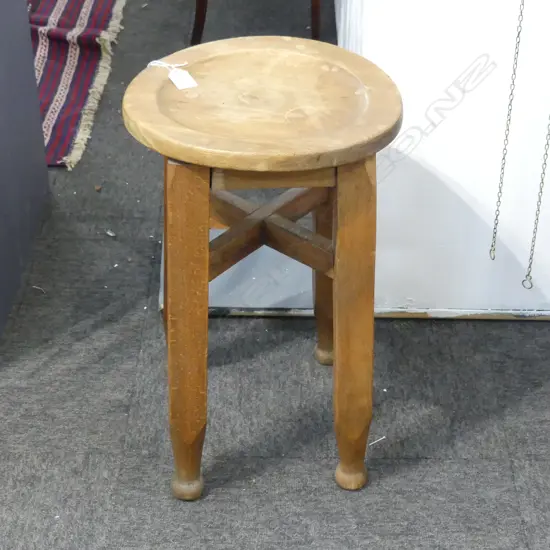 WOODEN STOOL H.490mm