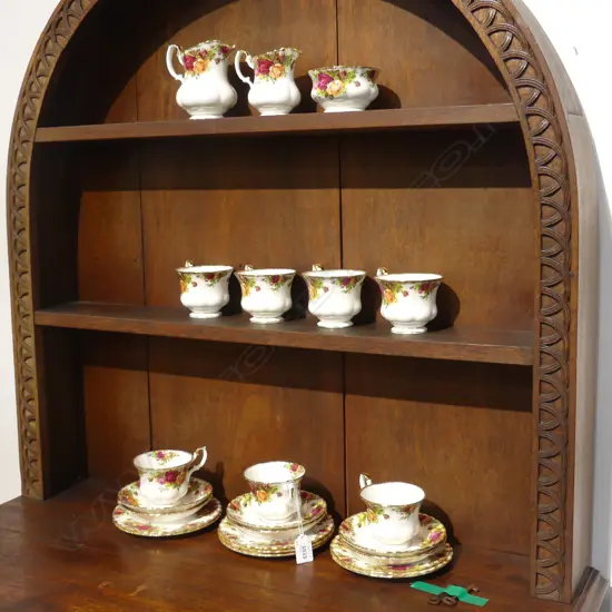 23 PCE ROYAL ALBERT OLD COUNTRY ROSES TEA SET; 6 TRIOS + EXTRA CUP & PLATE, 2 MILK JUGS & SUGAR BOWL