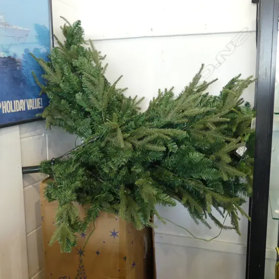 LARGE BOXED CHRISTMAS TREE