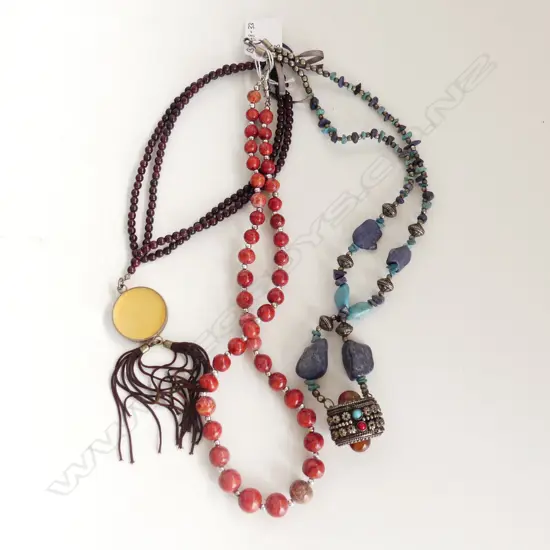 3 CHINESE NECKLACES, I w CIRCULAR MEDALLION BOX, 1 w RED BEADS, 1 w GOLD COLOURED MED