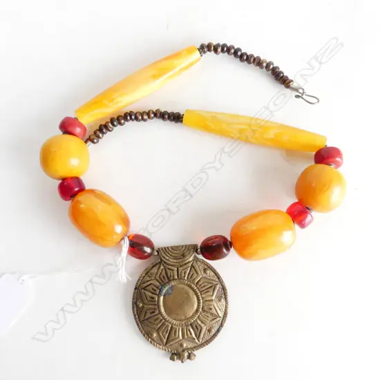 LRG AMBER TYPE BEADED NECKLACE w CENTRAL BRASS MEDALLION