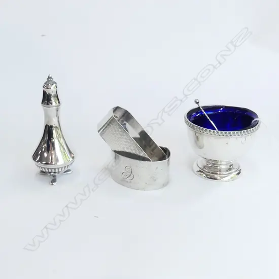 2 S/SILVER NAPKIN RINGS S/SILVER SALT & PEPPER TOTAL WIEGHT68GRMS