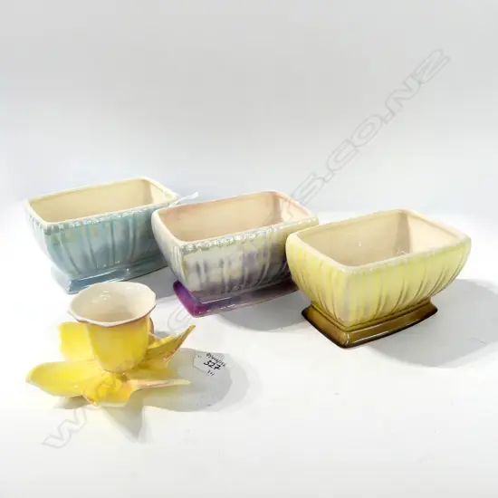 3 TITIAN STUDIO LUSTER VASES H90MM & TITIAN TULIP VASE H80MM