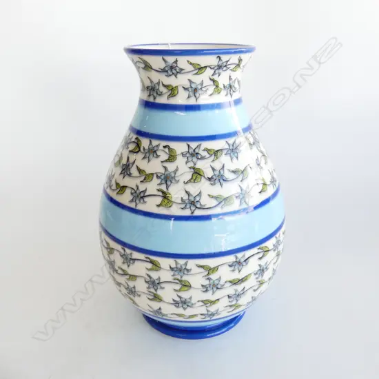 LARGE DECORATIVE VASE BY BRANSON H.280mm