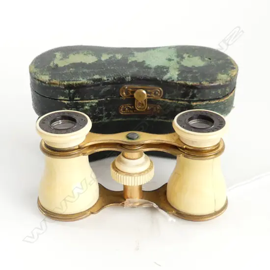 19thC JUMELLE DUCHESSE FRENCH OPERA GLASSES, CASED