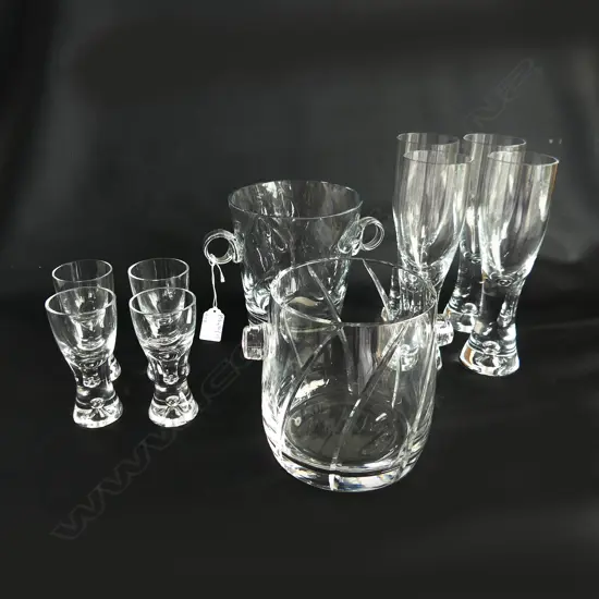 2 CRYSTAL ICE BUCKETS H.150mm + 8 GLASSES