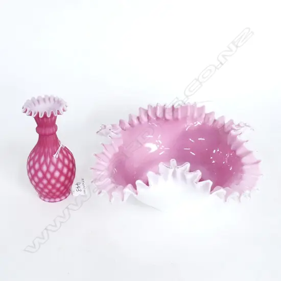 LARGE VICT PINK GLASS BOWL DIA 300MM & PINK GLASS VASE H180MM