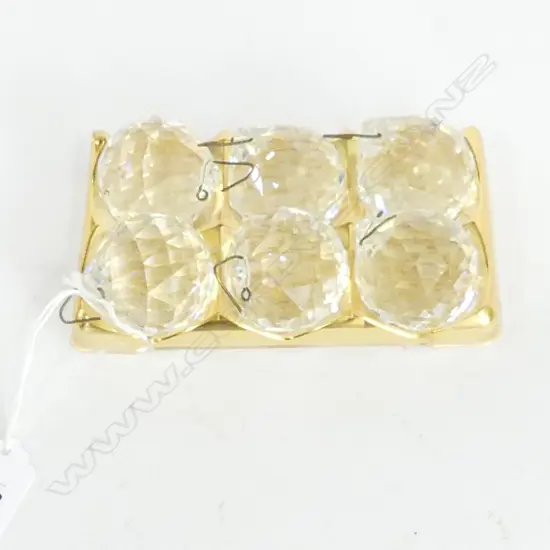 SIX QUALITY VINTAGE FACET CUT CRYSTAL BALLS WITH BRASS HANGERS D. 40MM
