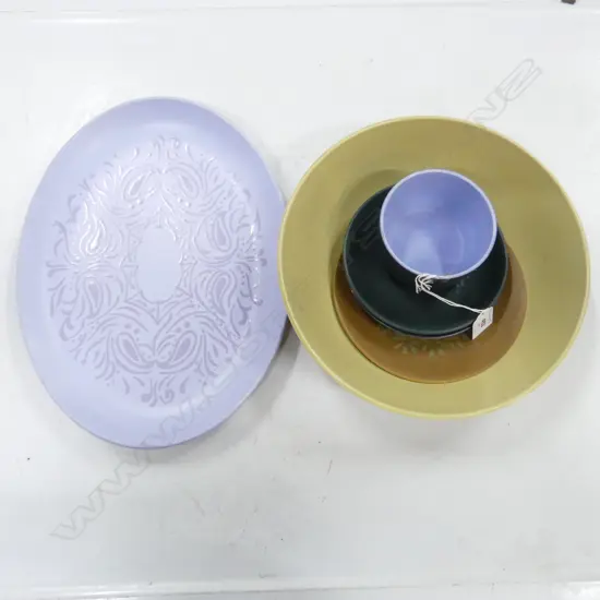 C/LYNN DOROTHY THORP ASHET L320MM BOWL DIA 260MM & 4 SMALL PCS