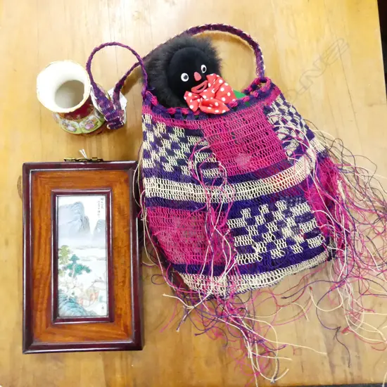 HANDPAINTED FRAMED CHINESE PLAQUE GERMAN VASE FRAGONARD SCENE & TWO SOFT TOYS IN WOVEN BASKET