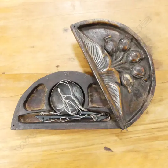 CHINESE GOLD SCALES IN CASE