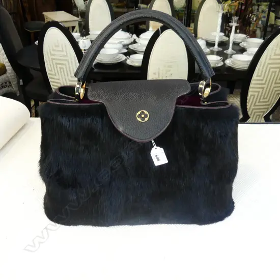 LOUIS VUITTON HANDBAG W.330mm - NO PAPERS