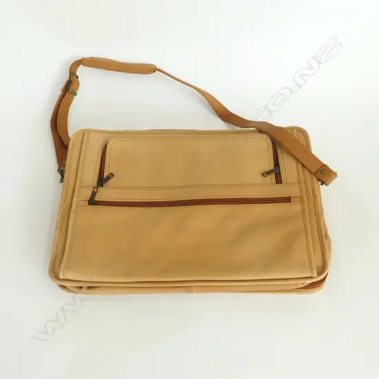 TAN LEATHER BRIEFCASE W.430mm 