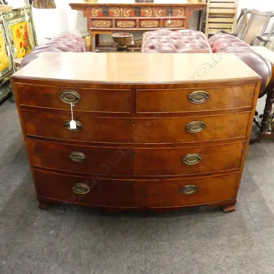 GEORGIAN MAHOGANY BOW FRONT CHEST OF DRAWERS 
