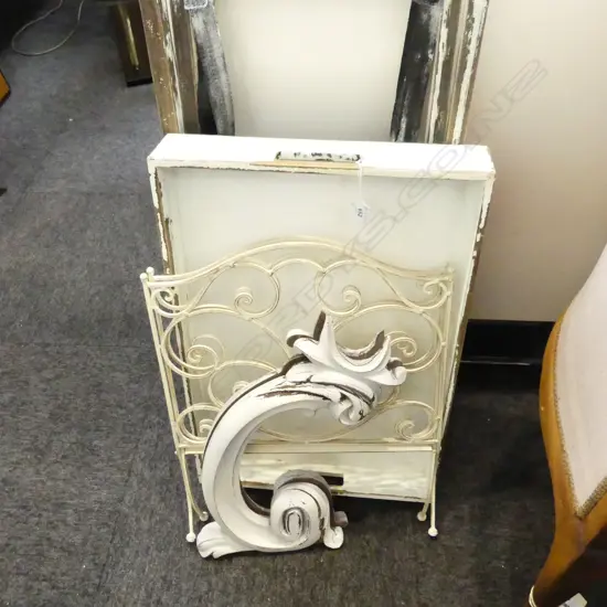 WHITE PAINTED TRAY TABLE W.600mm, PR DECORATIVE CARVINGS, METAL MAGAZINE RACK