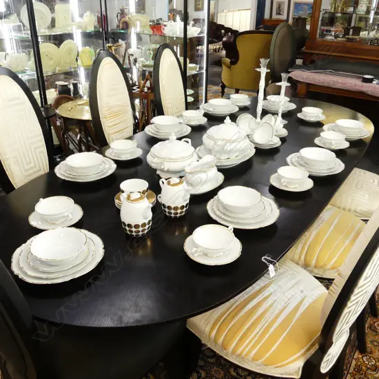 LG 8 PLACE HUTSCHENREUTHER 'SYLVIA' DINNERSET + 8 PCE TEA SET...