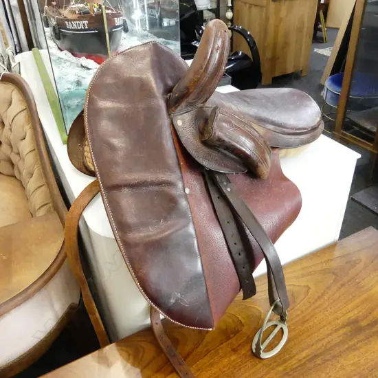 ORIG OLD SIDESADDLE IN GOOD CONDITION WITH STIRRUPS ETC.