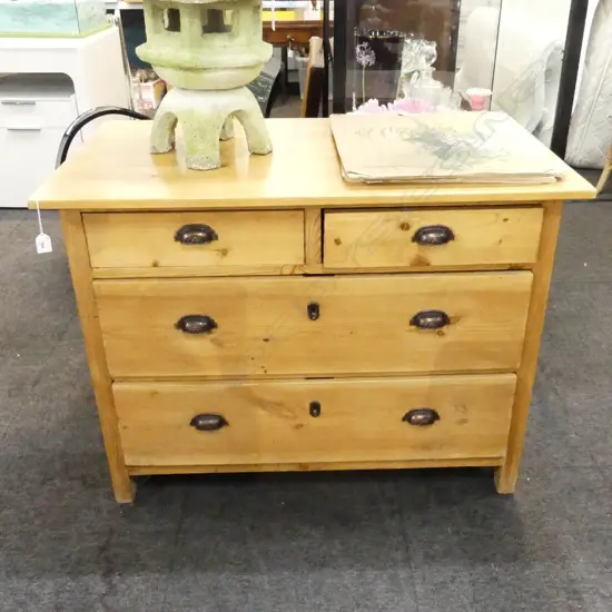 IRISH PINE CHEST OF 3 DRAWERS 1000x565x740mm