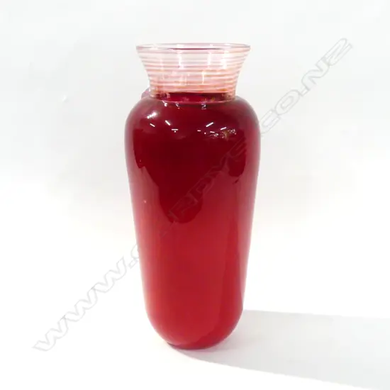 JOHN PENMAN TALL RED GLASS VASE SIGNED H.350mm