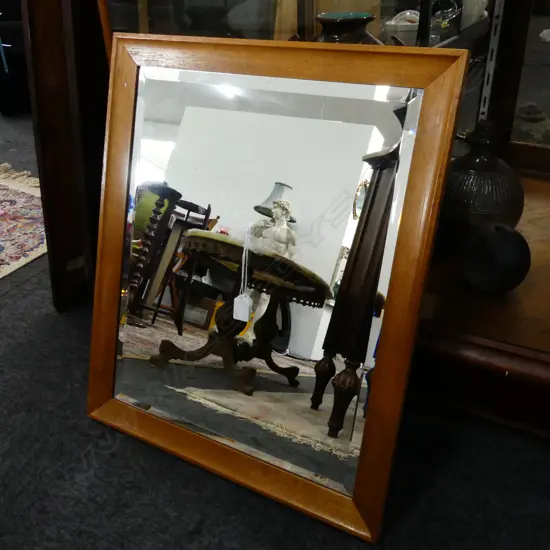 WOODEN FRAMED BEVELLED MIRROR 600x500mm