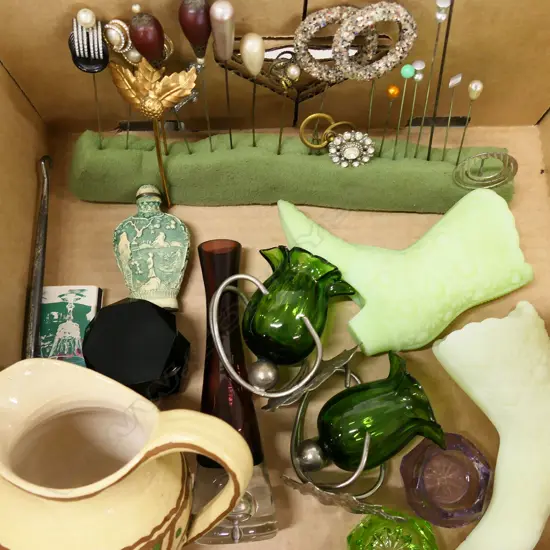 SMALL BOX COLLECTION HATPINS GLASS SALTS SHOES S/SILVER BUTTON HOOK ETC